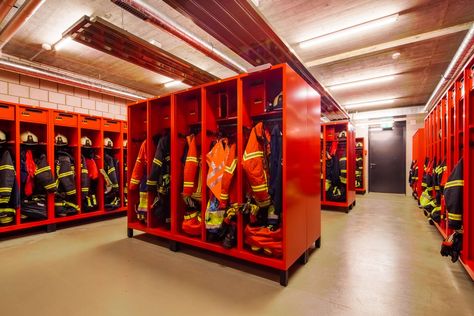 Fire Department Architecture, Architect Data, Fire Gear, Firefighter Training, Fire Hall, Fire Training, Concrete Building, Keep The Lights On, Fire Apparatus