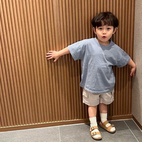 Toddler Boy Fashion Swag, Outfits Asian, Baby Boy Outfits Swag, Ulzzang Kids, Baby Boy Dress, Kids Ootd