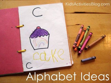 Alphabet Journal, Preschool Language Arts, Elder Daughter, Preschool Journals, Teach The Alphabet, Letter Book, Toddlers Activities, Preschool Language, Abc Activities