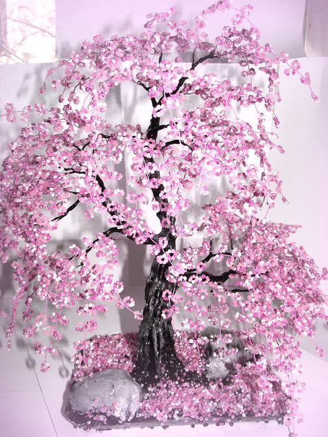 Bonsai Beaded Tree Home Decor - Sakura | Flickr - Photo Sharing! Cherry Blossom Bonsai Tree, Beaded Tree, Gubahan Bunga, Plantas Bonsai, French Beaded Flowers, Wire Tree Sculpture, Folding Origami, Wire Trees, Wire Tree