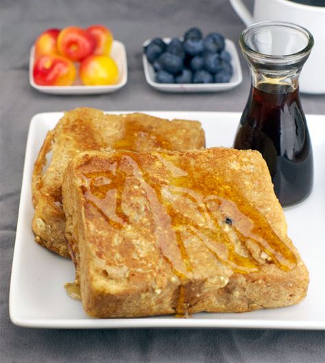 German Toast (aka Pancake French Toast)  Why haven't I found a recipe for this on pintrest yet?!  French toast, but instead of dipping in egg, you dip it in pancake batter!  one of my favorite breakfast recipes! Pancake Breakfast Ideas, Pancake French Toast, Donut French Toast, Pancake Batter Recipe, French Toast Batter, French Toast Pancakes, Challah French Toast, Best French Toast, Pancake Breakfast