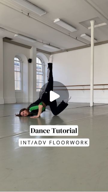 Dance Floorwork, Dance Tricks, Dance Contemporary, Floor Work, Studio Dance, Acro Dance, Dance Pose, Ballet Jazz, Dance Yoga