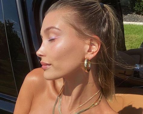 Haily Biber Skin, Hailey Bieber Nose, Hailey Bieber Lips, Hes A 10 But, Hailey Bieber Skin, Hailey Bieber Aesthetic, Hayley Bieber, Estilo Hailey Baldwin, Hailey Rhode Baldwin