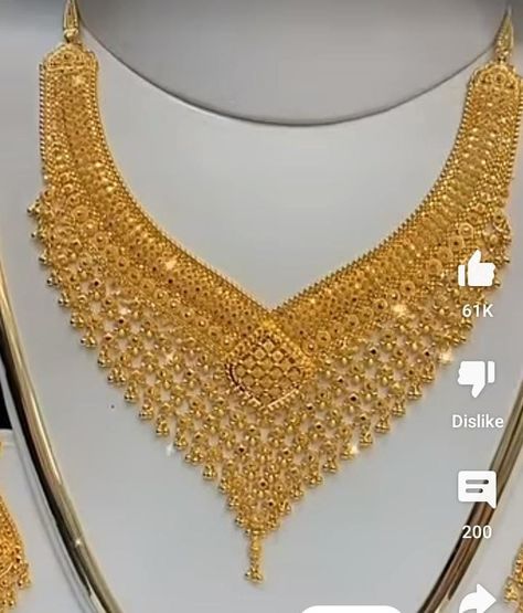 Unique Gold Jewelry Designs, Bridal Jewelry Sets Brides, Unique Bridal Jewelry, Bridal Necklace Designs, Gold Jewels Design, House Redesign, Gold Jewellry, Full Hand Mehndi Designs, Gold Earrings Wedding