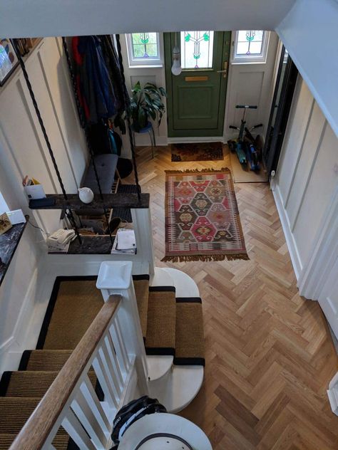 White Painted Stairs, Painting Wooden Stairs, Edwardian Living Room, Wooden Floors Living Room, White Wooden Floor, Natural Oak Flooring, Entrance Hall Decor, Victorian Hallway, Oak Parquet