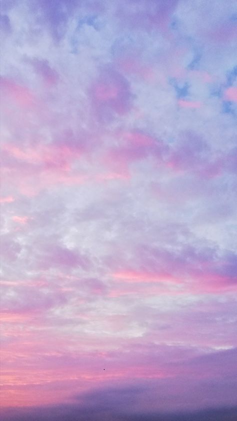 Colourful Aesthetic Background, Colourful Background Aesthetic, Colour Astethic, Soft Iphone Wallpaper, Pink Astethic, Pink Sky Background, Pink Cloudy Sky, Pink Sky Wallpaper, Pink Sky Aesthetic