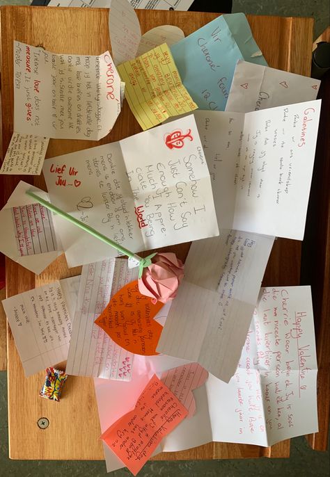 #love #valentines #loveletter #rose #paper #loveyourself Love Note Aesthetic, Paper Hearts Aesthetic, Paper Love Letter, Handwritten Letter Aesthetic, Love Notes Aesthetic, Solo Summer, Love Notes For Him, Letter Folding, Open When Letters