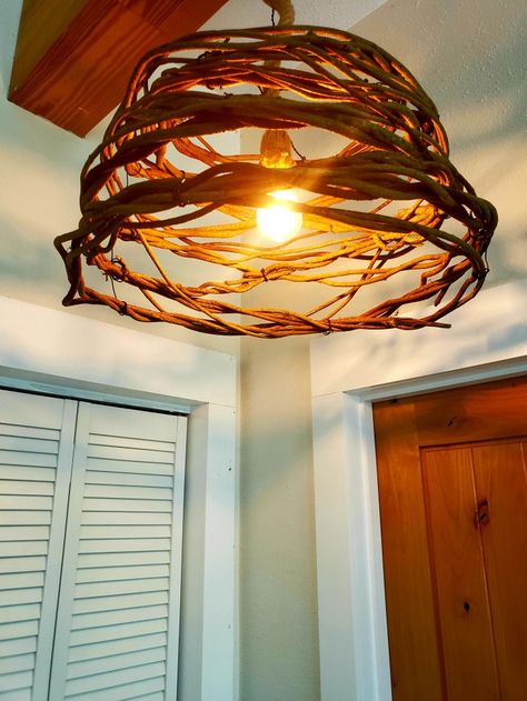 #rustic #rusticlight #pendantlight Pendant Lighting Kitchen Island, Mid Century Light Fixture, Lighting Kitchen Island, Rustic Pendant Light, Pendant Lighting Kitchen, Rustic Ceiling Lights, Art Deco Light, Farmhouse Light, Wood Light Fixture