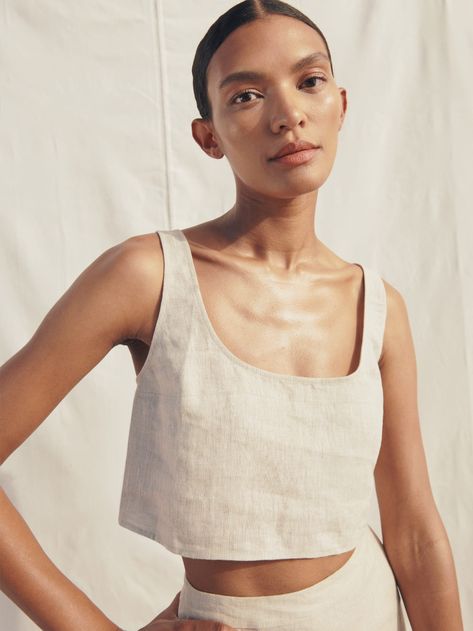 Sleeveless Tops & Tanks | Reformation Desert Outfit Ideas, Effortless Spring Outfit, Desert Outfit, Frilly Blouse, Scoop Neck Crop Top, Linen Top Women, Linen Crop Top, Linen Crops, Cute Crop Tops