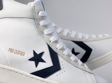 Converse Pro Leather, Shoe Converse, Leather Converse, Best Basketball Shoes, High Top Shoe, Custom Boots, Top Shoes, Golden Goose Sneaker, Basketball Shoes