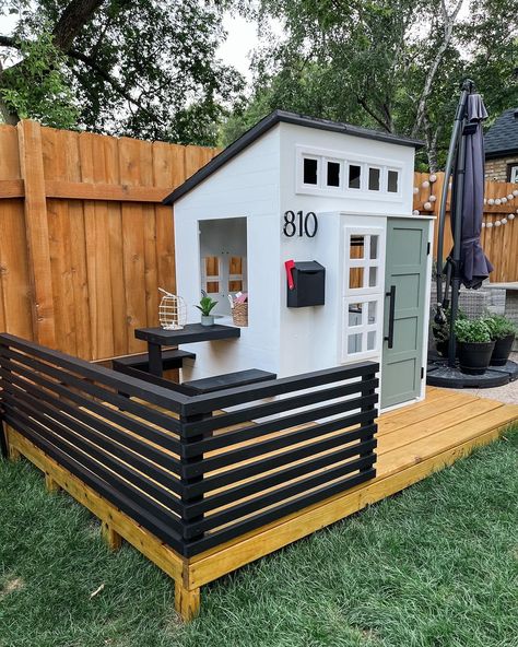 Antoine added the railing and awning to the playhouse this weekend! Exterior is almost finished. #kidkraft #kidkraftplayhouse #kidkraftkids #sherwinwilliams #benjaminmoore #targetbullseye #playhouse #playhousemakeover Playhouse With Deck, Outdoor Playhouse Toys, Playhouse Railing Ideas, Playhouse Backyard Ideas, Diy Boys Outdoor Play Area, Diy Outside Playhouse, Boy Playhouse Outdoor, Kid Kraft Playhouse Makeover Diy, Deck For Playhouse