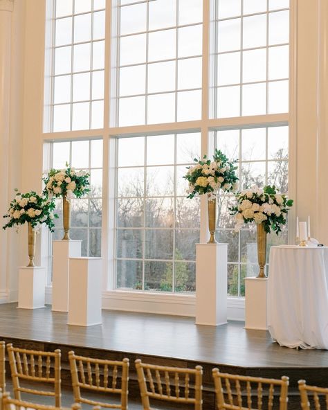 Meet me at midnight!⁠ Caroline and Daniel’s New Years Eve wedding was celebrated in style. With black sequined linens, an ice sculpture to chill espresso martinis, marquee letters, and a full dance floor- this wedding was one for the books!⁠ •⁠ •⁠ Wed Society | North Texas Featured Vendors:⁠ Wedding Planner:⁠ @lovelyeventco⁠ Hair & Makeup:⁠ @teasetopleasehairandmakeup⁠ •⁠ •⁠ // Photo:⁠ @ashleyrfondon⁠ •⁠ •⁠ Other Vendors:⁠ @thehillsideestatetx @sagefineflowers @pronovias @mamasmedicine.cockta... Meet Me At Midnight, Espresso Martinis, New Years Eve Wedding, Ice Sculpture, New Years Eve Weddings, Ice Sculptures, Marquee Letters, Espresso Martini, North Texas