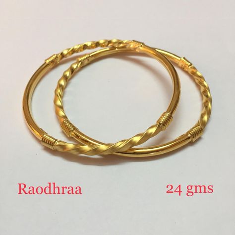 Kada Bangles Gold Design For Women, Solid Gold Bangle Modern, Plain Gold Bangles For Daily Use Modern, Gold Bangles Design Modern, Gold Bangles Design Unique Latest, Daily Use Gold Bangles Indian, Gold Bangles Design Daily Wear Latest, Fancy Gold Earrings, Man Gold Bracelet Design