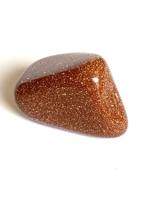 Goldstone is said to be the stone of ambition. It builds energy, courage and a positive attitude. Increases drive and confidence. A gently uplifting stone, Goldstone promotes vitality. Goldstone helps to reduce stomach tension and benefits arthritic conditions. Crystal Wishlist, Bamboo Grove, Divine Feminine Spirituality, Rock Steady, Crystals Healing Properties, Cool Rocks, Crystal Meanings, Adventure Wedding, Gold Stone