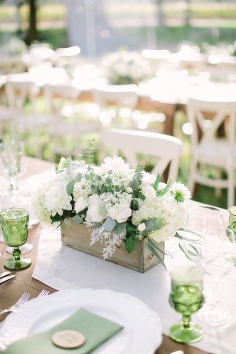 Rustic white & green wedding centerpiece in wood box / http://www.himisspuff.com/wooden-box-wedding-decor-centerpieces/10/ Green Wedding Centerpieces, Greenery Wedding Centerpieces, Cheap Wedding Centerpieces, Low Centerpieces, Nature Inspired Wedding, Elegant Wedding Reception, Rustic Centerpieces, Rustic Wedding Centerpieces, Flower Centerpieces Wedding