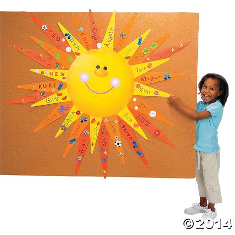 DIY+Sun+Bulletin+Board+Set+-+OrientalTrading.com Sun Bulletin Boards, Classroom Wreath, Animals Preschool, Christian Bulletin Boards, Diy Bulletin Board, Summer Bulletin Boards, Classroom Pictures, Christmas Wreath Craft, Birthday Bulletin Boards