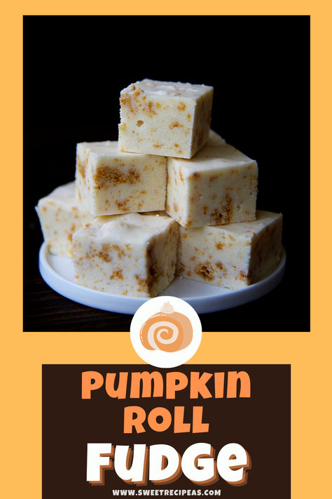 Marshmallow Fudge Recipe, Marshmallow Fluff Recipes, Pumpkin Roll Cake, How To Make Fudge, Sponge Cake Filling, Fudge Ingredients, Oatmeal Cream Pies, Pumpkin Pie Mix, Marshmallow Cream