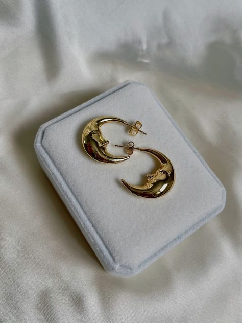 Necklace Aesthetic Gold, Earrings Small Hoop, Moon Stud Earrings, Double Sided Earrings, Earrings Moon, Celestial Earrings, Earrings Double, Moon Face, Small Hoop Earrings