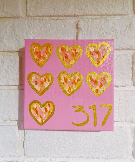 Custom Dorm Room Number Art! Perfect for adding some personalization to any dorm or appartment! Custom made to fit your rooms color theme and number! Customize the colors and number in persolization box. Select one primary color for the theme of the painting! (example: primary color in pictures is pink!) Dorm Room Canvas Painting Ideas, Roommate Painting, Dorm Paintings Canvas, College Canvas Paintings, Sorority Paintings, Dorm Canvas Art, Dorm Room Canvas, Dorm Canvas, College Dorm Art