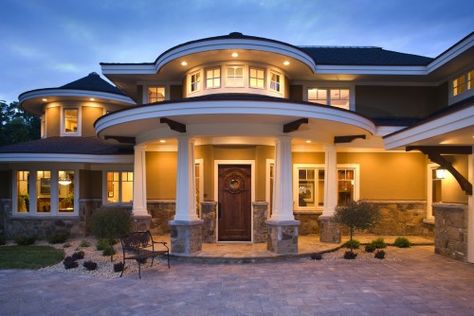 Unique entrance, love the rock. Round Pillar Design Exterior Entrance, Pillar Design Exterior, Pillar Design Exterior Entrance, Exterior Entrance Design, Condo Goals, Round Pillar Design, Exterior Entrance, Coastal Apartment, Coastal Exterior