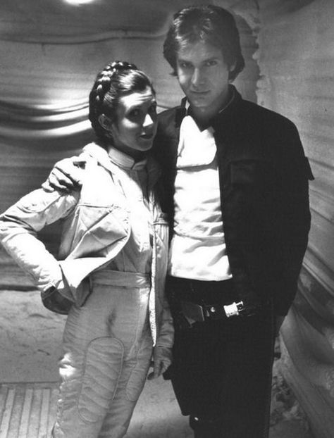 streetsofme: otp motherfucker Carrie Fisher Princess Leia, Star Wars Cast, Han And Leia, Star Wars Trilogy, I Love Cinema, Star Wars Film, Movie Memes, The Empire Strikes Back, Star Wars Pictures