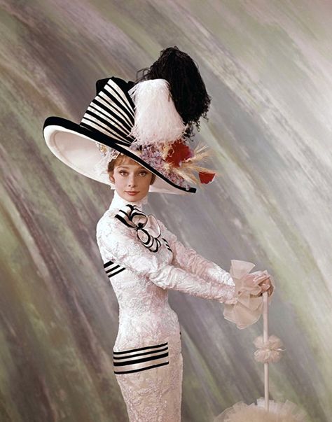 MV5BMjM3OTYyMTA5N15BMl5BanBnXkFtZTgwNTQ4MDkwMTI@._V1_SY1000_CR0,0,785,1000_AL_ Iconic Actresses, Audrey Hepburn Hat, Ascot Dresses, Audrey Hepburn Photos, Eliza Doolittle, Hollywood Photo, Cecil Beaton, My Fair Lady, Kentucky Derby Hats