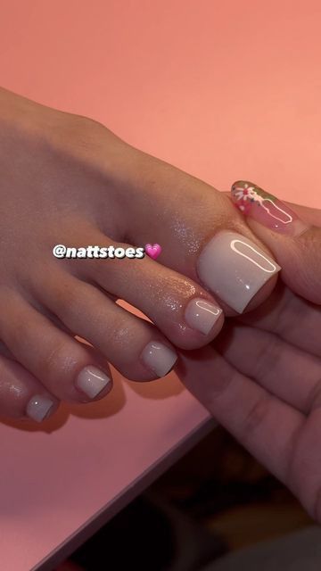 Clear White Pedicure, Milk White Pedicure, Milky Toes Nails, Pedicure Ideas Milky White, Milky Pink Toes, Toe Nails Milky White, Milky Toe Nails, Nut White Toes, Milk White Toes