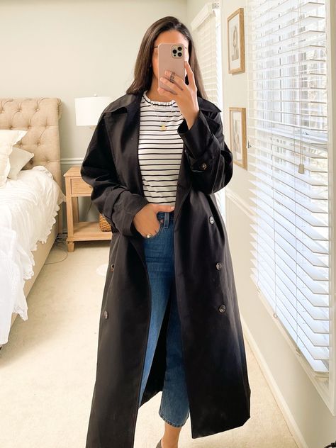 Black Trench Coat Outfit, Elevated Casual Outfit, Loafers For Women Outfit, Trenchcoat Outfit, Womens Loafer, Clothes Board, Loafers Outfit, Black Trench Coat, Trench Coat Outfit