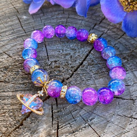 Beaded Bracelets Pictures, Purple And Blue Beaded Bracelets, Dark Purple Bracelet, Crackle Beads Bracelet, Glass Beads Bracelet Ideas, Glass Bead Bracelet Ideas, Nice Bracelets, Crystal Beaded Bracelets, Purple Crystal Bracelet