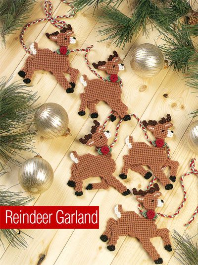 Plastic Canvas Reindeer, Reindeer Garland, Christmas Plastic Canvas, Plastic Canvas Books, Plastic Canvas Ornaments, Plastic Canvas Tissue Boxes, Plastic Canvas Christmas, Plastic Canvas Patterns Free, Santa Reindeer