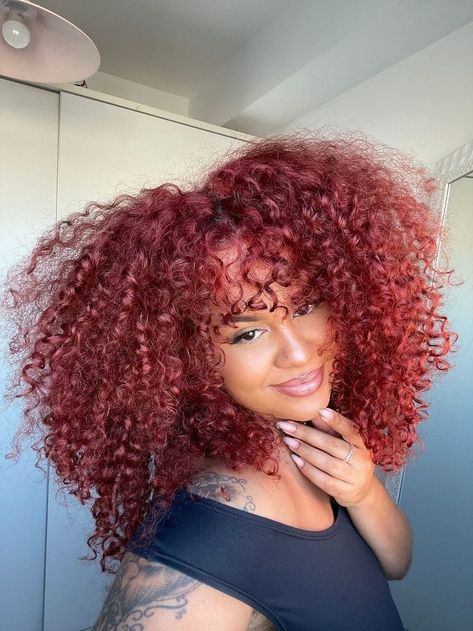 (1) Facebook Deep Red Curly Hair, Black Woman Red Hair, Burgundy Curly Hair, Curly Hair Red, Bright Red Hair Color, Cinnamon Hair, Dyed Curly Hair, Red Hair Inspo, Red Curly Hair