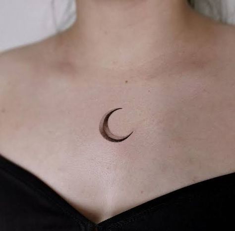 Moon Clavicle Tattoo, Clavicle Tattoo, Tattoos For Women Flowers, Fancy Sarees Party Wear, Collar Bone Tattoo, Fancy Sarees, Minimalist Tattoo, Tattoos For Women, Party Wear