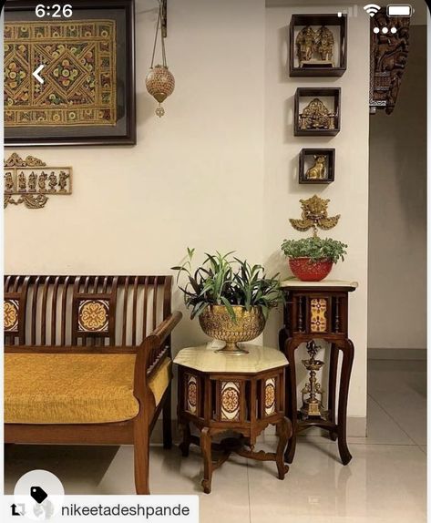 South Indian Living Room Decor, South Indian Furniture, Traditional Indian Interiors, Indian Antique Decor, South Indian Living Room, Brass Decor Indian Living Rooms, Indian Apartment Interiors, South Indian Home Decor, Ethnic Living Room