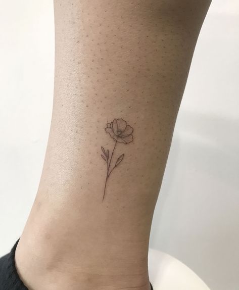 Poppy Fine Line/Single Needle Tattoo Tiny flower tattoos, Dainty Flower Tattoos Dainty, Fine Line Poppy, Flower Tattoos Simple, Flower Fine Line Tattoo, Flower Fine Line, Red Poppy Tattoo, Dainty Flower Tattoos, Traditional Tattoo Stencils, Delicate Flower Tattoo