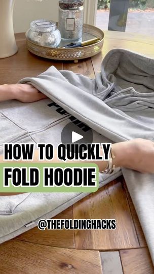 Fold A Hoodie, How To Fold Hoodies, Folding Hacks, Clothes Organization Diy, How To Fold, Folding Clothes, Storage Hacks, Clothing Hacks, Mens Casual Outfits