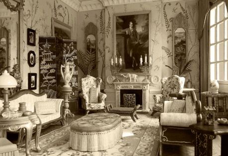 Victorian Interiors Living Room, Victorian Homes Interior Living Room, 1910s House Interior, Victorian Style Living Room, Edwardian Living Room, Edwardian Interiors, Living Room Victorian, Victorian Style Decor, Victorian Room