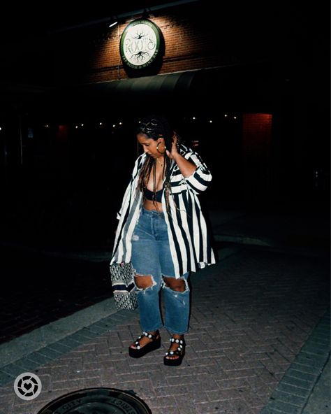 Platform Sandals Outfit Black Women, Platform Sandals Outfit Jeans, Black Platform Sandals Outfit, Jean Sandals Outfit, Platform Sandals Outfit, Outfit Curvy, Black Platform Sandals, Curvy Style, Fits Inspo