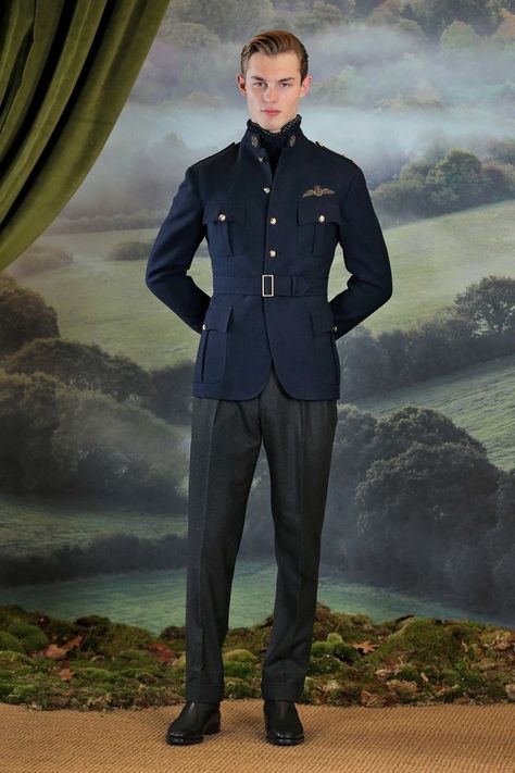 Military Suit, Nails Collection, Ralph Lauren Fall, Ralph Lauren Menswear, Outfits Hombre, Nails 2020, Safari Jacket, Purple Label, Ralph Lauren Purple Label