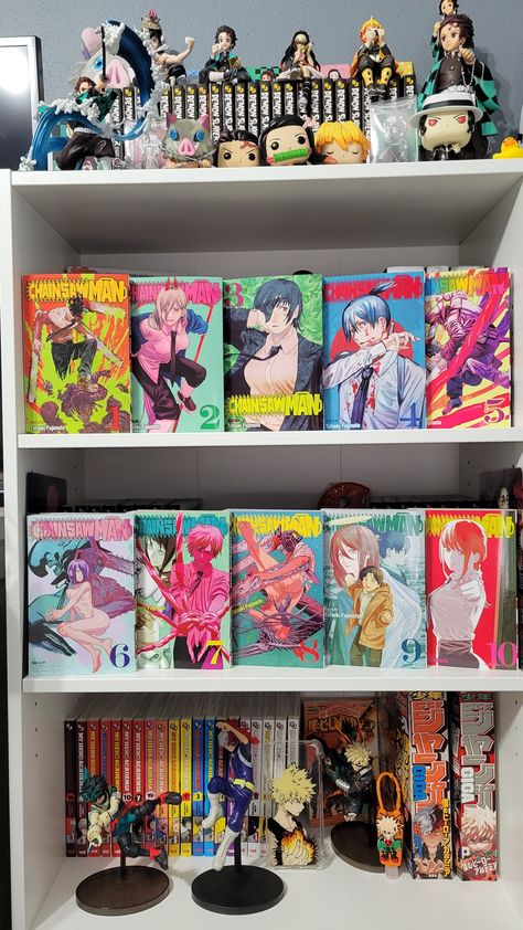 Manga Collection Ideas, Aesthetic Manga Collection, Manga Room Ideas, Manga Collection Room Aesthetic, Manga Collection Room, Manga Wall Room, Manga Shelf Ideas, Manga Display, Manga Decor