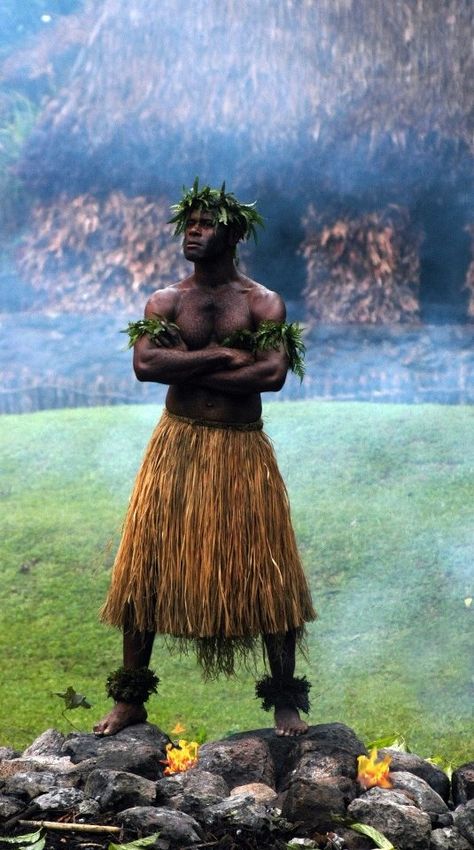 Fiji Floating Pyramid, Fijian Culture, Fiji People, Hawaiian Costumes, Pyramid Lamp, Pure Fiji, Polynesian Women, Production Ideas, Pakse