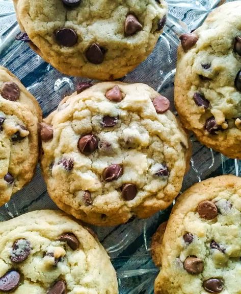 OMG Soft Batch Chocolate Chip Cookies! Pure Nirvana! Soft Batch Chocolate Chip Cookies, Soft Batch, Chocolate Cookie Recipes, Chewy Chocolate Chip, Chocolate Chip Recipes, Best Chocolate Chip Cookie, Vegetarian Chocolate, Cookies Recipes Chocolate Chip, Nirvana