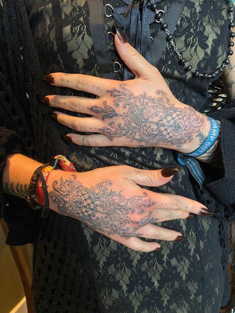 Tattoo Coming Out Of Skin, Intricate Hand Tattoo, Ethereal Tattoo Aesthetic, Scratcher Tattoo, Divina Tattoo, Adornment Tattoo, Tattoos Of Hands, Layered Tattoo, Rhinestone Tattoo