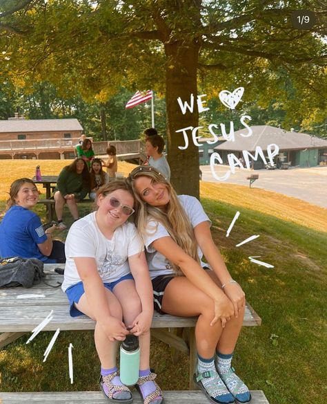 Church Camp Instagram Captions, Church Camp Photo Ideas, Church Camp Aesthetic Outfits, Youth Camp Aesthetic, Christian Camp Aesthetic, Youth Group Outfits, Youth Group Aesthetic, Church Camp Counselor, Camp Counselor Outfit