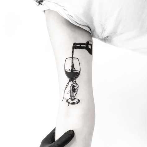 🍷🍷🍷🍷🍷😊 Tag your most wine-loving friend 😂 Iceland Tattoo, Wine Glass Tattoo, Wine Tattoo, Glass Tattoo, 16 Tattoo, Tato Minimal, Coffee Tattoos, Cool Small Tattoos, Small Tattoo Designs