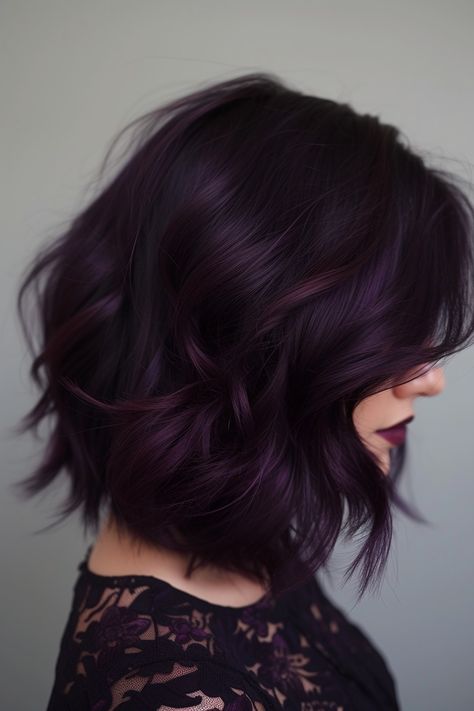 Purple Shoulder Length Hair, Dark Purple Shoulder Length Hair, Eggplant Hair Color With Highlights Dark Purple, Purple Black Hair Color Short, Black And Violet Hair, Short Plum Hair, Short Dark Brown Hair With Purple Highlights, Eggplant Hair Color Dark, Romantic Goth Hairstyles