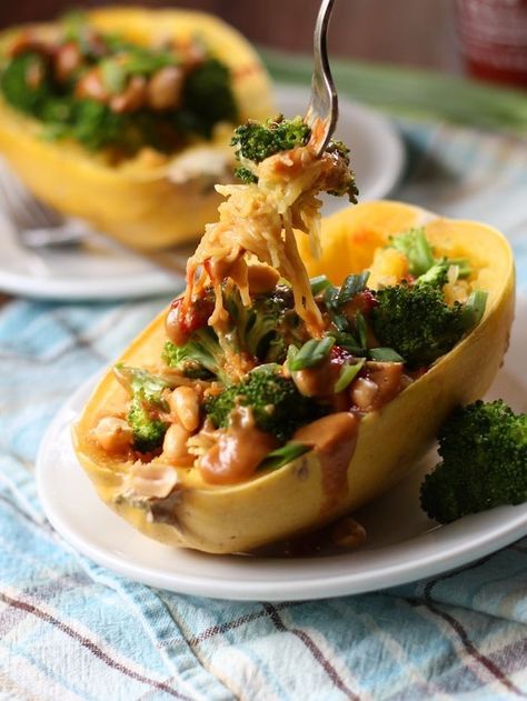 Thai Peanut & Broccoli Stuffed Spaghetti Squash | Community Post: 15 Brilliant And Creative Ways To Use Spaghetti Squash Peanut Broccoli, Stuffed Spaghetti Squash, Pasta Substitute, Stuffed Squash, Vegan Entrees, Vegan Entree, Thai Peanut, Spaghetti Squash Recipes, Roasted Broccoli