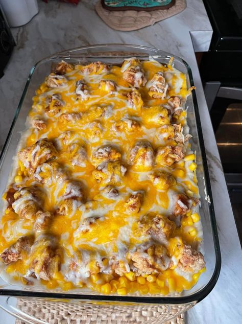 Indulge in the ultimate comfort food with our KFC Chicken Bowl Casserole. This mouthwatering dish ca Popcorn Chicken Casserole, Kfc Bowl Recipe Casserole, Chicken Bowl Casserole, Kfc Casserole, Chicken Mashed Potato Bowl, Kentucky Chicken, Frozen Chicken Nuggets, Instant Mashed Potatoes, Chicken Nugget Recipes