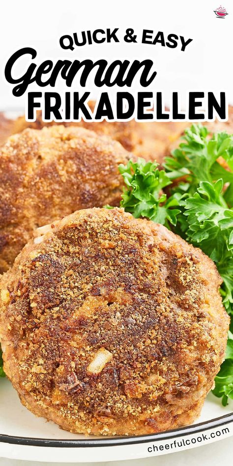 German Meatballs, German Meat, Easy German Recipes, Meat Patties, Traditional German Food, German Food Authentic, Oktoberfest Food, German Potatoes, Hungarian Recipes