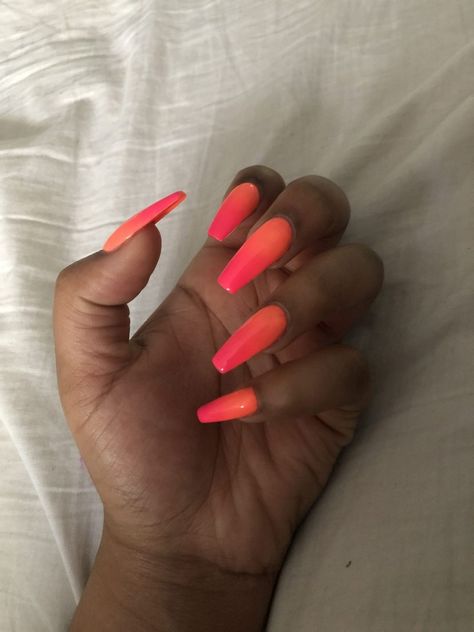 Ombre Summer Nails 2023: Discover Trending Designs for a Colorful Season Pink And Peach Ombre Nails, Bright Ombre Acrylic Nails, Bright Orange Ombre Nails, Pink Ombré Acrylic Nails, Bright Holiday Nails Summer, Holiday Nails Summer Acrylic Bright, Orange Pink Ombre Nails, Neon Pink Ombre Nails, Bright Ombre Nails Summer