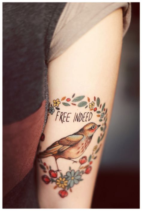 Free Indeed Ta Moko Tattoo, Vogel Tattoo, Free Indeed, Kunst Tattoos, Tattoo Trend, Woods Forest, Muster Tattoos, Bird Tattoo, Tattoo Feminina